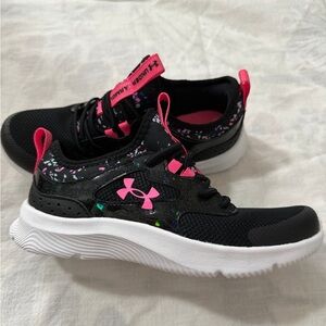 NWOT Under Armour Infinity 2.0 Print